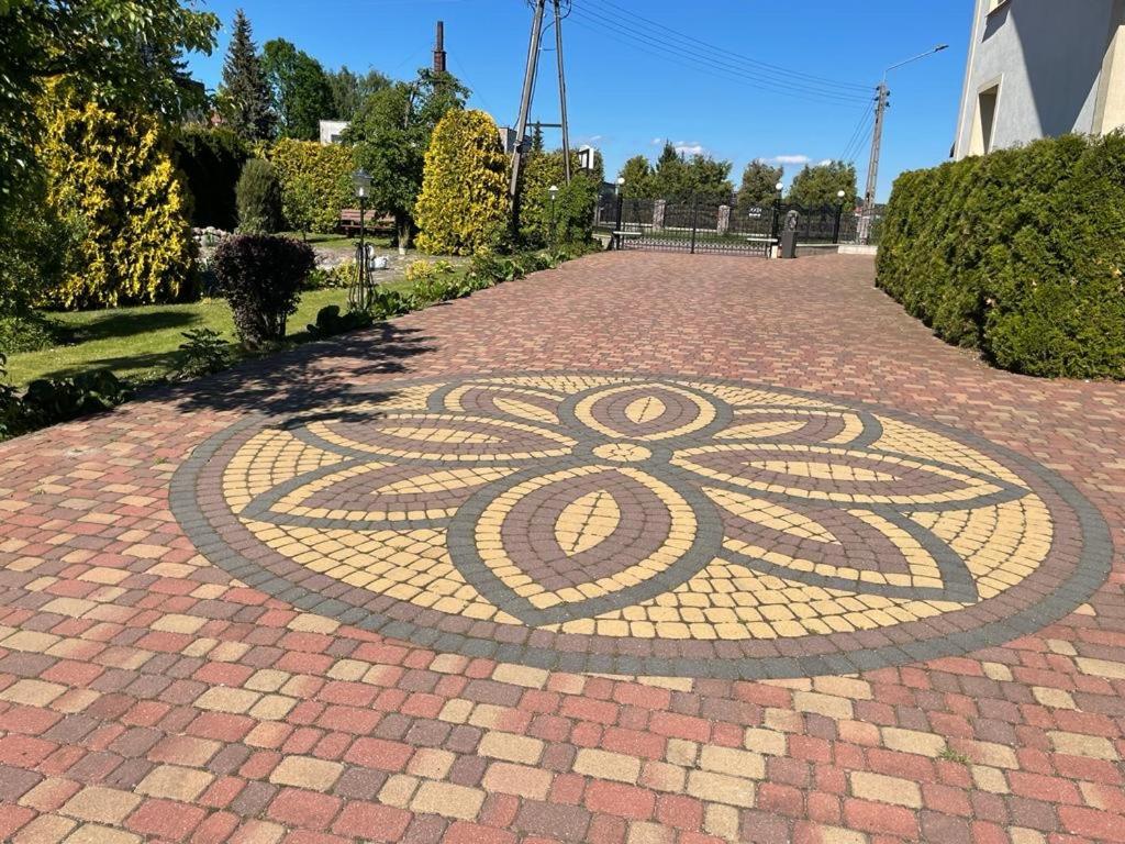 Villa Regina - Spokojna Okolica - 100 Metrow Od Lasu - Blisko Szpitala Kościerzyna Exterior foto