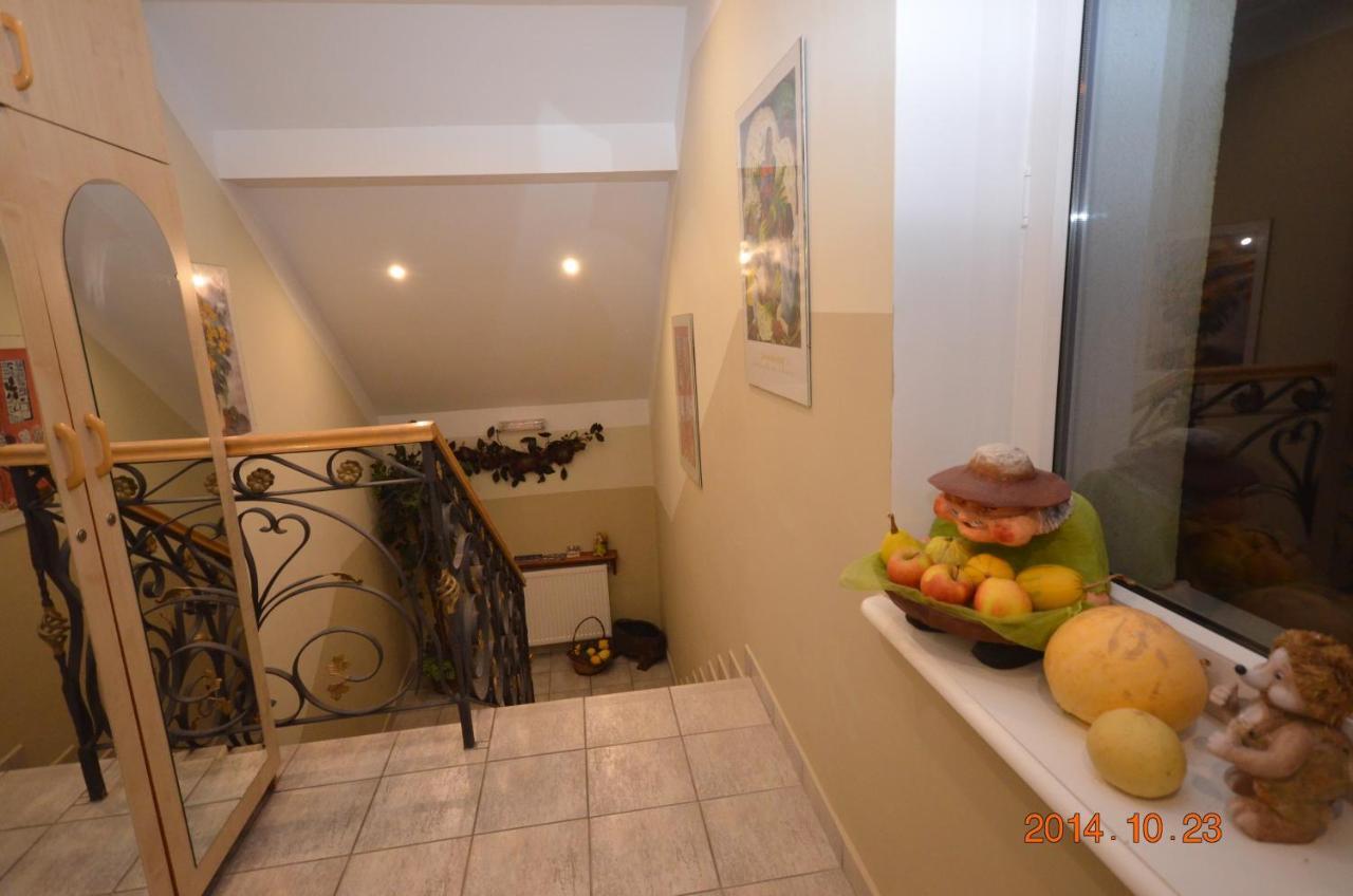 Villa Regina - Spokojna Okolica - 100 Metrow Od Lasu - Blisko Szpitala Kościerzyna Exterior foto
